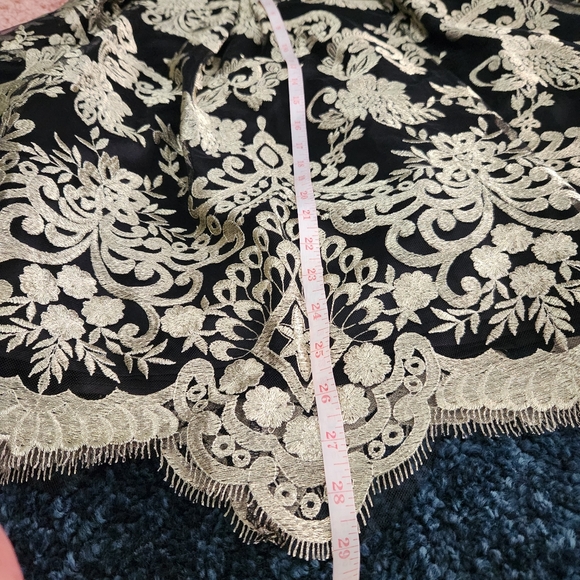 Eliza J Y2K Brocade Embellished Metallic Gold Embroidered Tulle Poof Midi Skirt - Picture 9 of 9